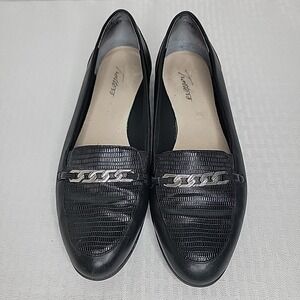 Trotters Womens Size 8M Black Leather Loafers Faux Snakeskin Chain Accent